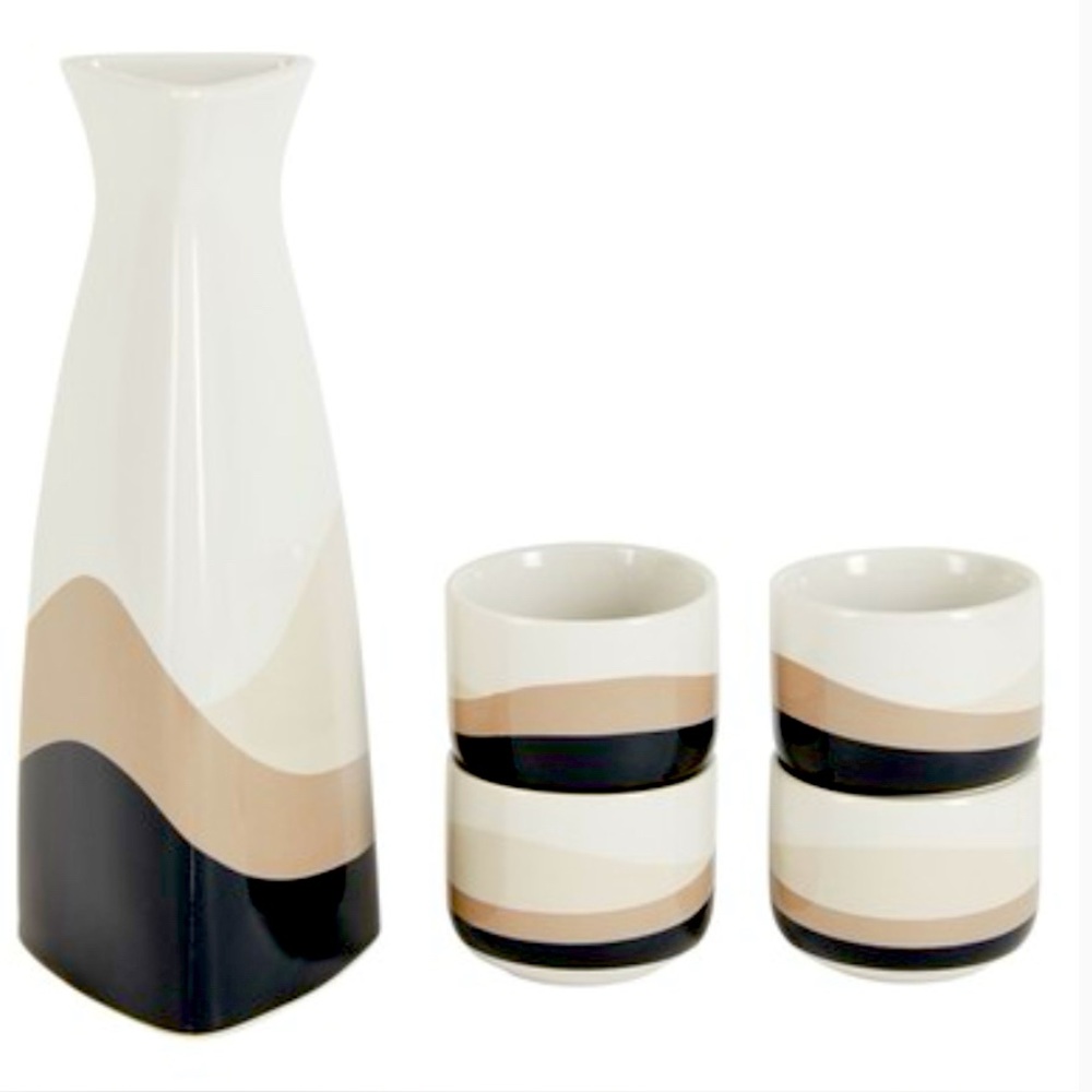SHORT STORIES Sake Set - Picture 2 of 2